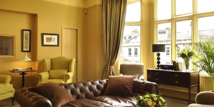 curtain for yellow walls