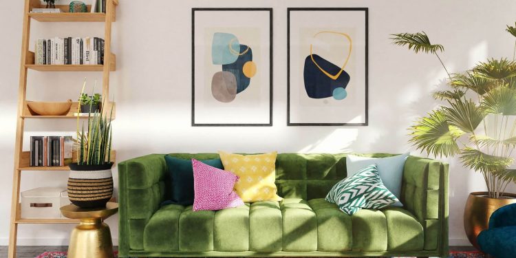 Pillow color go with green couch